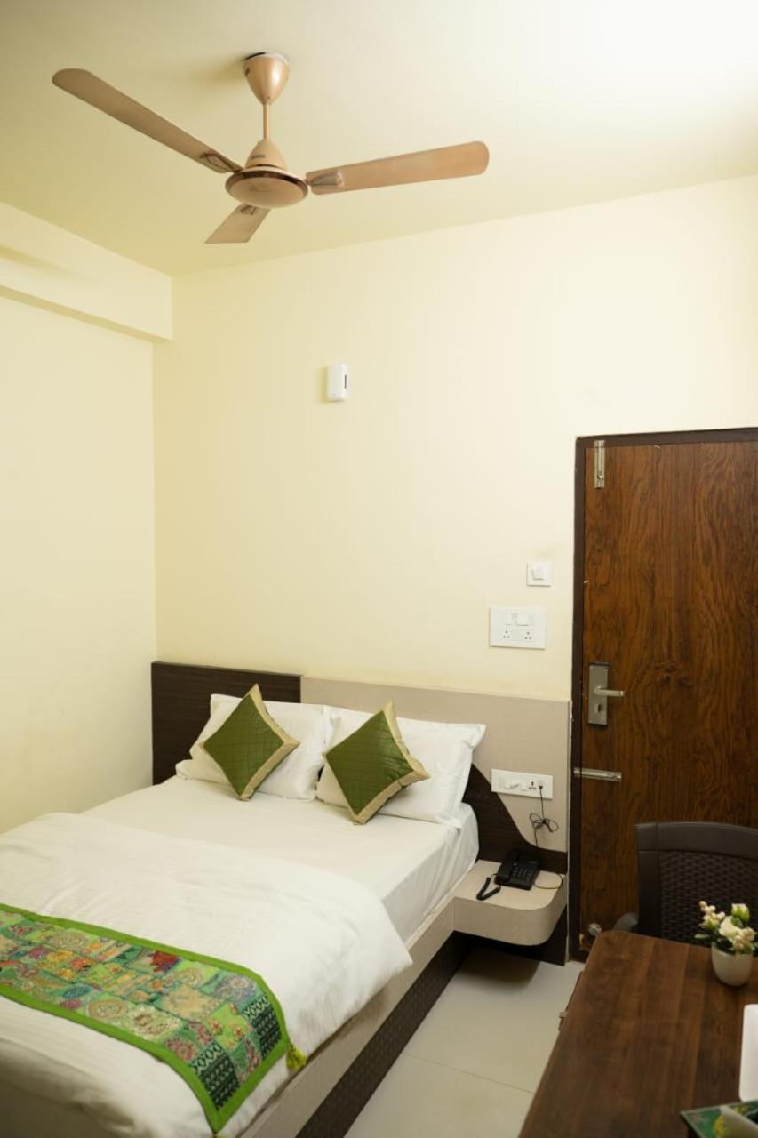 Joldal Residency Hotel Chikmagalur Luaran gambar